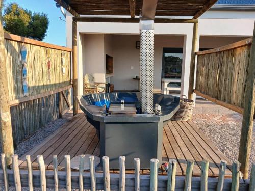 Camelot Cottages in Long Acres Country Estate