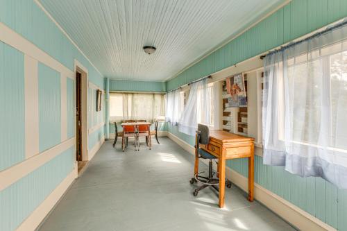 about 3 Mi to Dtwn Centrally Located Birmingham Home! near พิพิธภัณฑ์มูลนิธิการบินเซาธ์เทิร์น