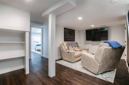 Shamrock Stay 1,5 miles From ND Stadium in South Bend, USA