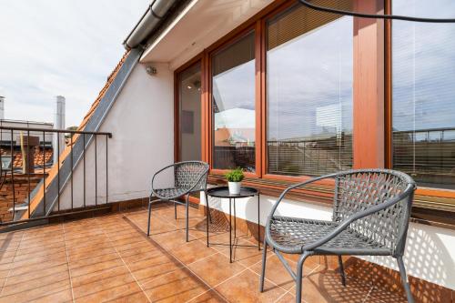Spacious City Center Bratislava Penthouse & Private Rooftop Terrace, Bratislava (Foto 10)