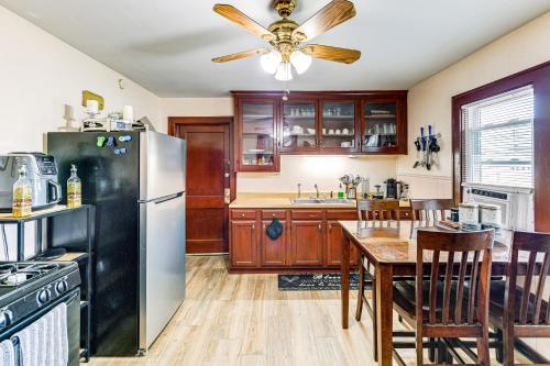 Apartment More Than 1 Mi to Buffalo Botanical Gardens! in Lackawanna, USA