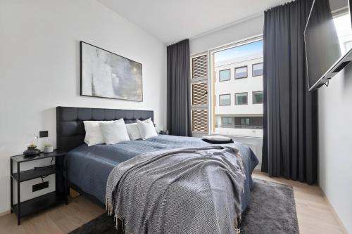 Stylish & Comfy City Center Oasis