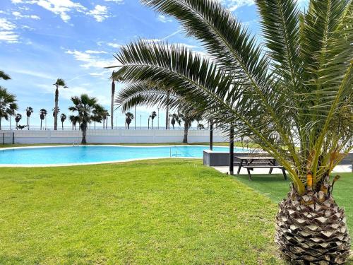 Apartment in Roquetas near the Beach