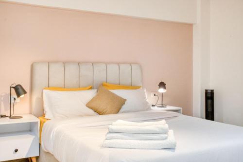 New cairo apartment in front of Garden 8 Mall