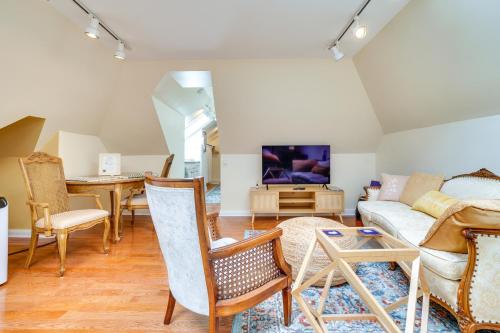 Studio in Historic Cathedral Hill Neighborhood! in Saint Paul, USA
