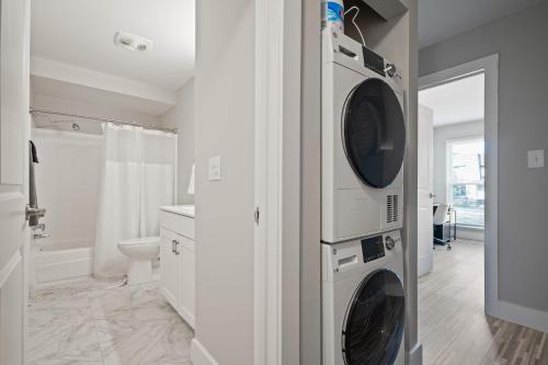2-Bedroom Spacious stay in Rochester Hills, USA