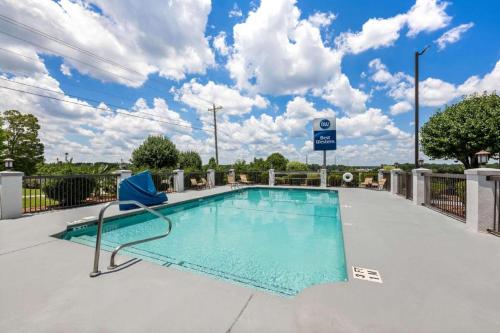 Best Western Inn in Clanton, USA
