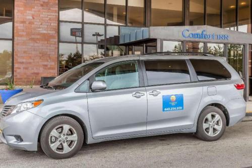 Comfort Inn Cleveland Airport in Middleburg Heights, USA