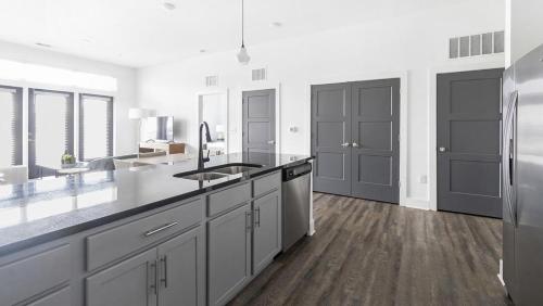 Landing at Barlow - 2 Bedrooms in San Marco in Jacksonville, USA
