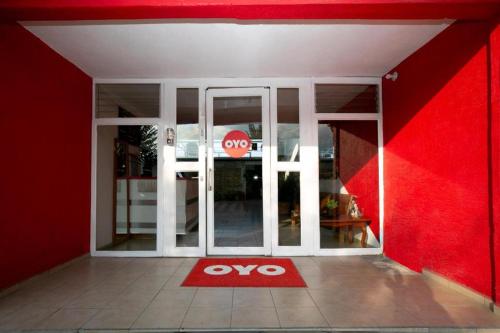 OYO La Casita in Morelia, Mexico