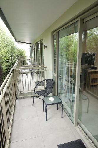 One-Bedroom Apartment image 10