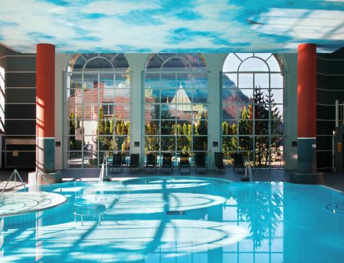 Úszómedence, Thermalhotels Leukerbad in Leukerbad