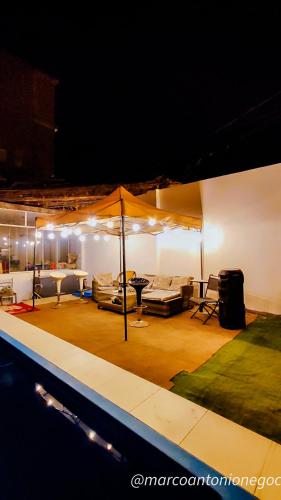 CASA RICARDO PALMA con PISCINA