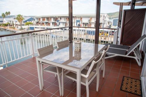 Waterfront - Knysna Quays Accommodation- Family Apartments - image 5