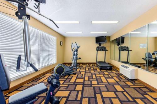 Quality Inn Arab Hwy 231 in Arab, USA