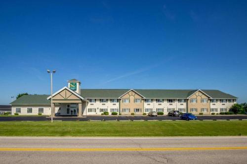 . Quality Inn Mineral Point