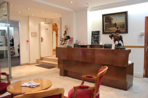 Lobby, Metropol Hotel in 10th - Gare du Nord