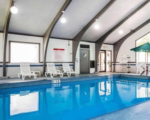 Quality Inn & Suites Des Moines - Merle Hay Road in Des Moines, USA