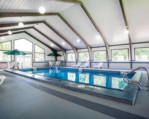 Quality Inn & Suites Des Moines - Merle Hay Road in Des Moines, USA