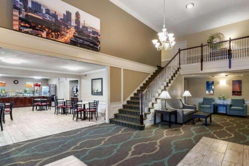 Quality Inn & Suites Des Moines - Merle Hay Road in Des Moines, USA