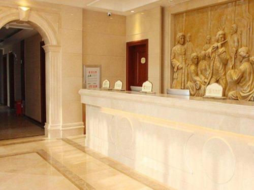 Yichang Vienna Hotel Wanda Branch – Yichang, OH