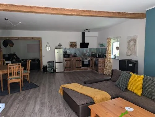 Ferienwohnung zum Hühnerstall in Förbau, Deutschland