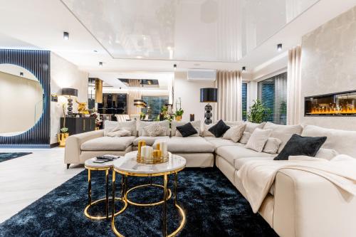 5 Bed Luxury Home In Szczytno