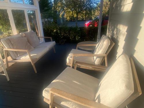 บริการและสิ่งอำนวยความสะดวก, Rose Cottage Kahutara in มาร์ตินโบรช์