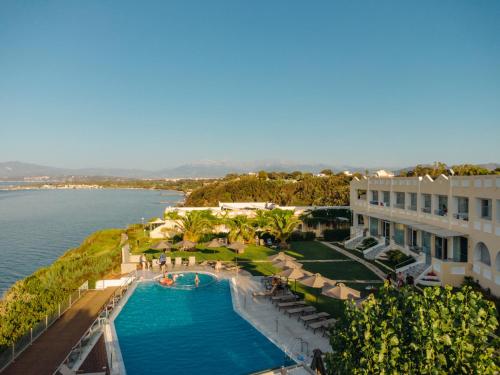 Niforeika Beach Hotel - image 10