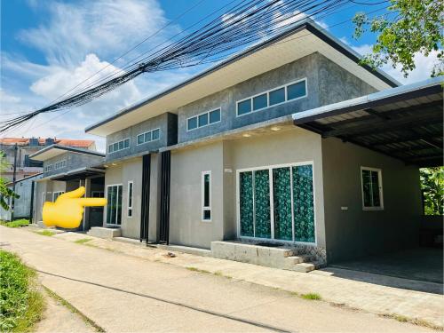 บ้าน2ห้องนอน1ห้องน้ำเงียบสงบเดิน10นาทีถึงชายหาด