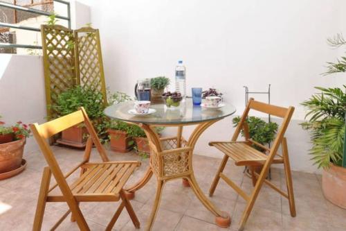 Inviting Flat near Acropolis, Афины