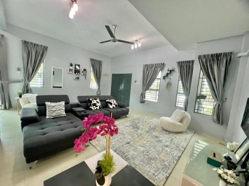 DrZ Corner Lot Rumah 4 bilik airconds dan ruang tamu airconds - 500 meter daripada Hospital Sultanah in 亞羅士打