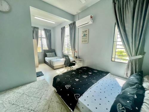 DrZ Corner Lot Rumah 4 bilik airconds dan ruang tamu airconds - 500 meter daripada Hospital Sultanah in 亞羅士打