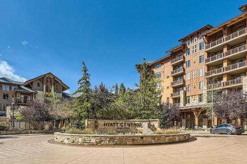 Park City Lux Dream Ski-In Out at Canyons Village! 521H condo