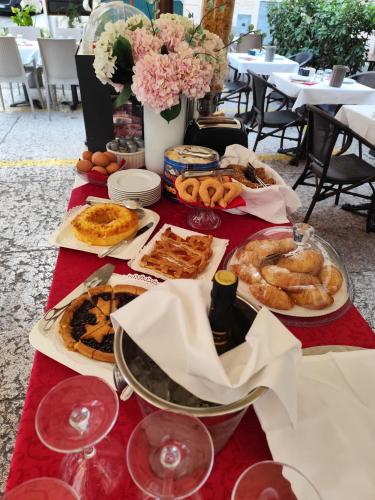 Hotel Torcolo - image 11