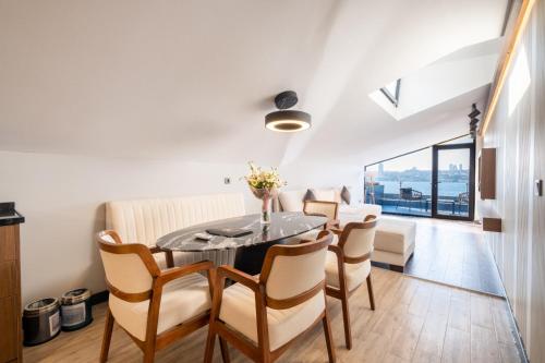 المرافق, 216 Bosphorus in أوسكودار