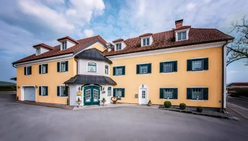 Hotel Wirt Weissau in Oberweißau, Österreich