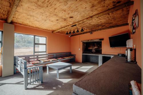 Közös társalgó / TV, Peace Haven @ Windfarm Accommodation in Yzerfontein