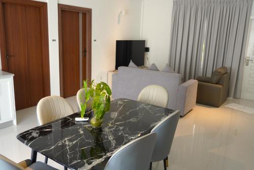 المرافق, تي إم إي ريتريتس ديجوراه (TME Retreats Dhigurah) in جنوب أري أتول