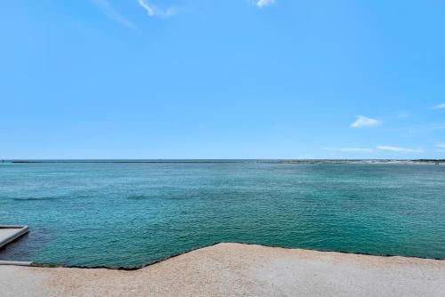 East Pass 308 by RealJoy Vacations - image 11