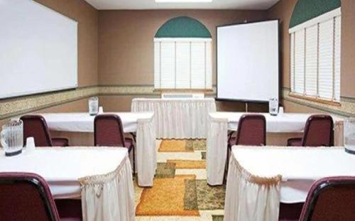 Blue Way Inn Eagan Extended Stay - 회의실/연회장