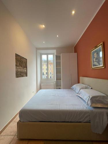 Steph and Lorenzo's place, Rome (photo 6)
