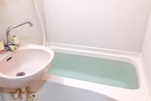 New! Japandi 3 1BR in Prime Location-1 min to STN