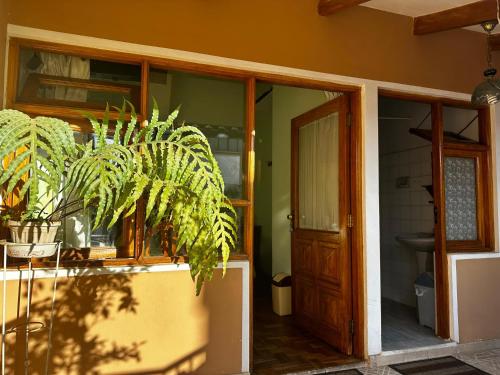 Widok z zewnątrz, Habitación con baño privado (Habitacion con bano privado) in Sucre