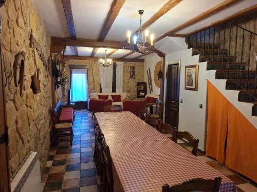 Casa rural El Balcón del Tajuña (Casa rural El Balcon del Tajuna) in 阿坦桑