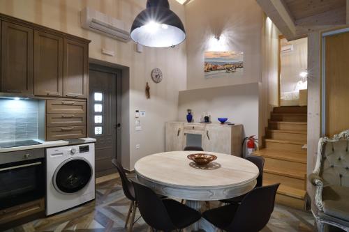 Alexandras's Mansion - Fragkia's House in Mousoures