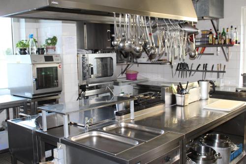 Hotel Restaurant Jägerhof - main image