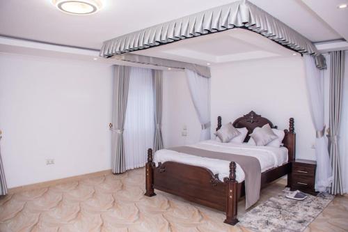 ORANA Luxury Palace in เอลดอเรต