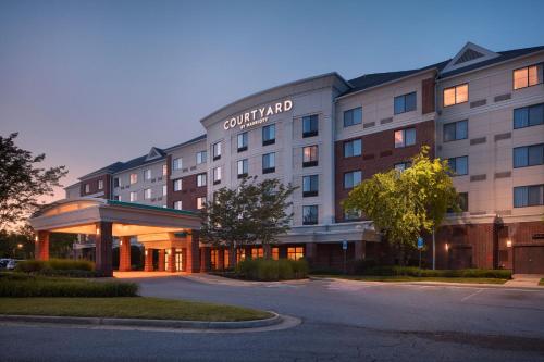 Courtyard by Marriott Winchester Medical Center - main image