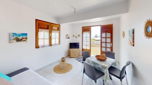 KARIFUNA in La Desirade